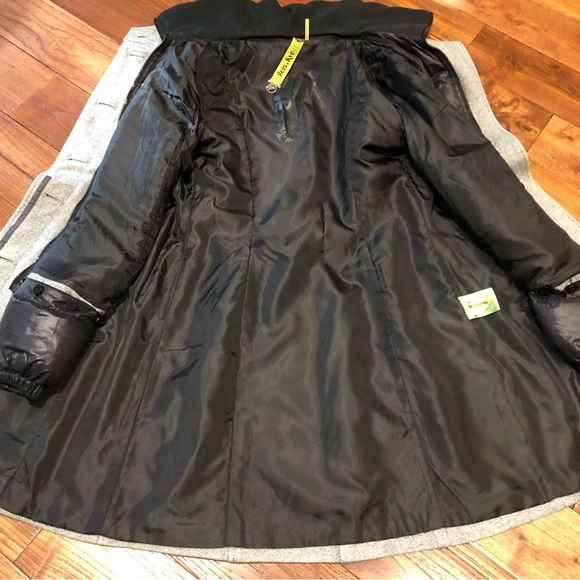 Grey herringbone coat by Soia & Kyo. Size xs with removable collar and cuffs - Picture 4 of 15